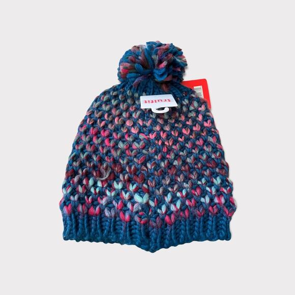 Trufit Ladies’ Cable Knit Winter Hat Greenish/Blue NWT One Size - Picture 2 of 8